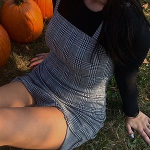 Black and gray Polly chevron fall dress